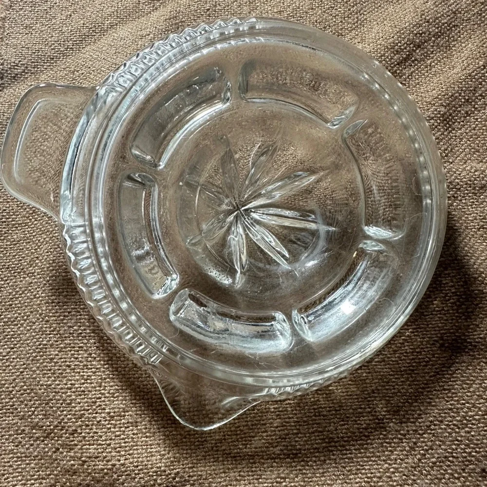 Vintage Glass Citrus Juicer Extractor Set 2pc Clear Excellent Retro Kitchenware